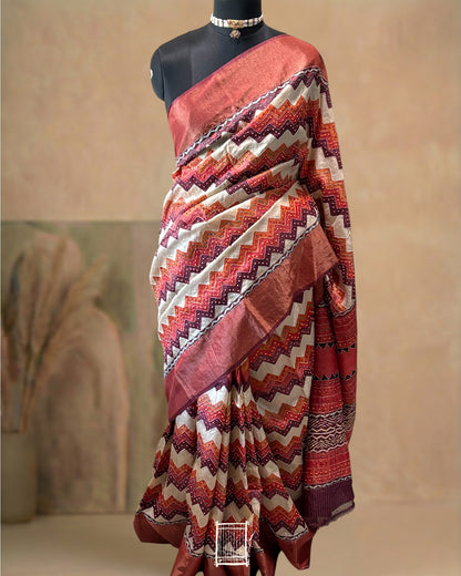 Tussar chevron pattern kantha work saree full view