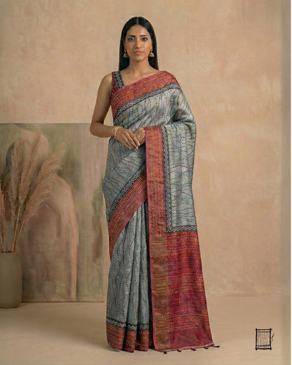 Grey body with bold Red pallu model style